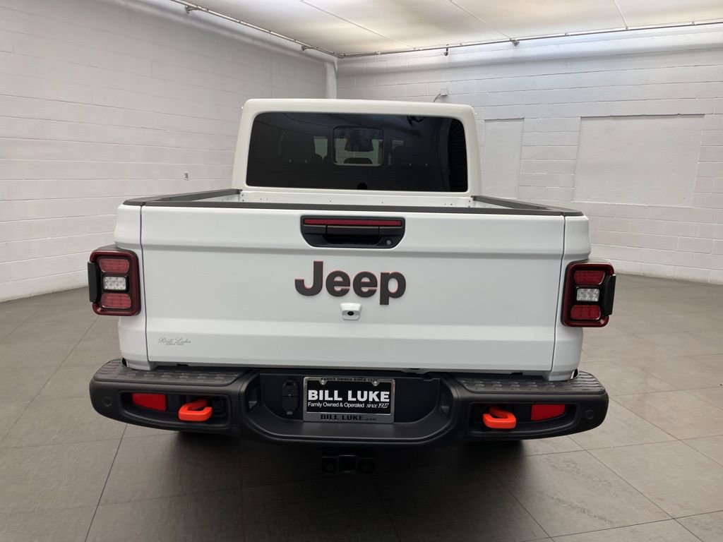 New 2026 Jeep Gladiator Mojave AWD/4WD image 4