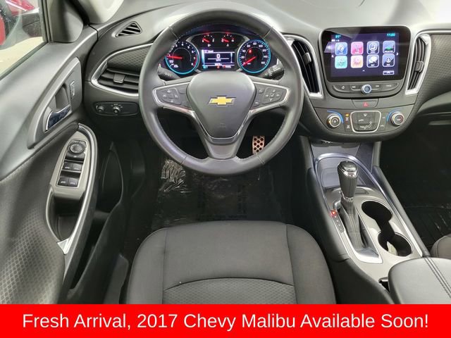 Used 2017 Chevrolet Malibu LT image 26