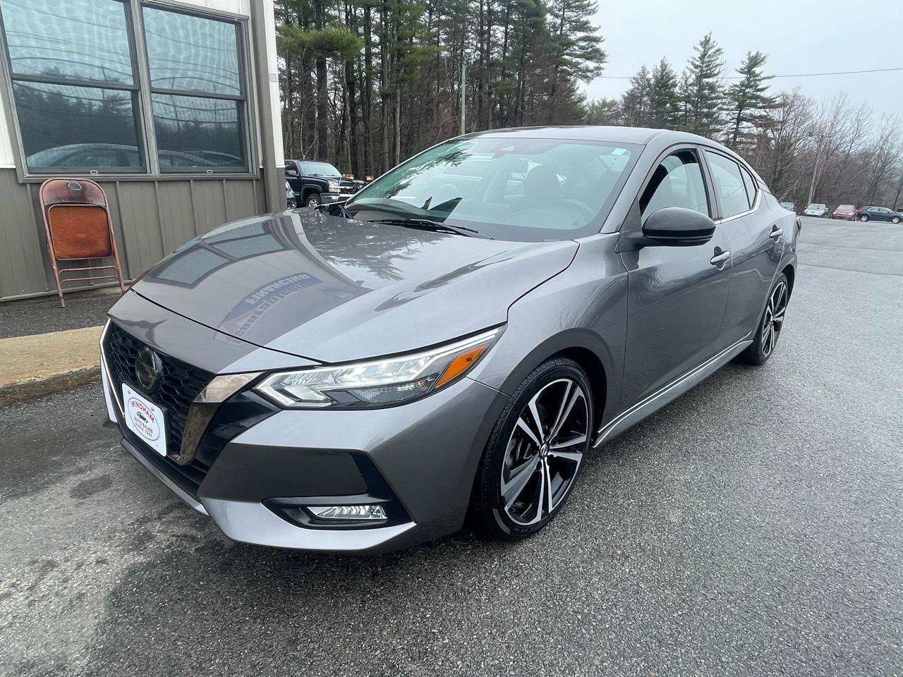 Used 2020 Nissan Sentra SR image 1