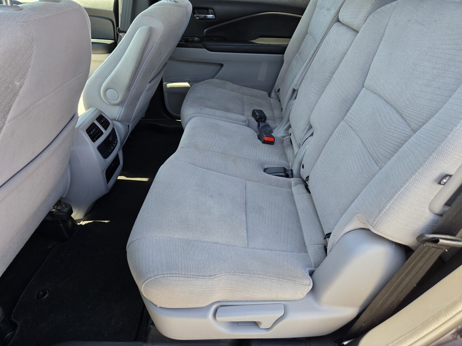 Used 2018 Honda Pilot EX image 8