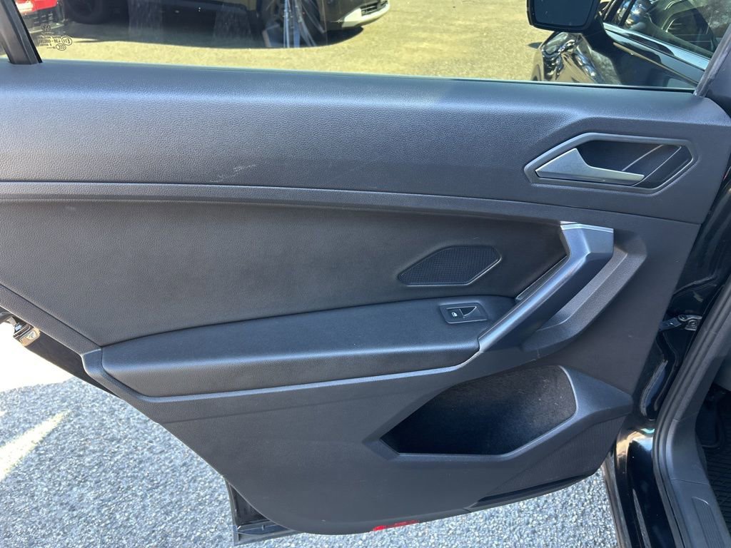 Used 2021 Volkswagen Tiguan SEL image 17