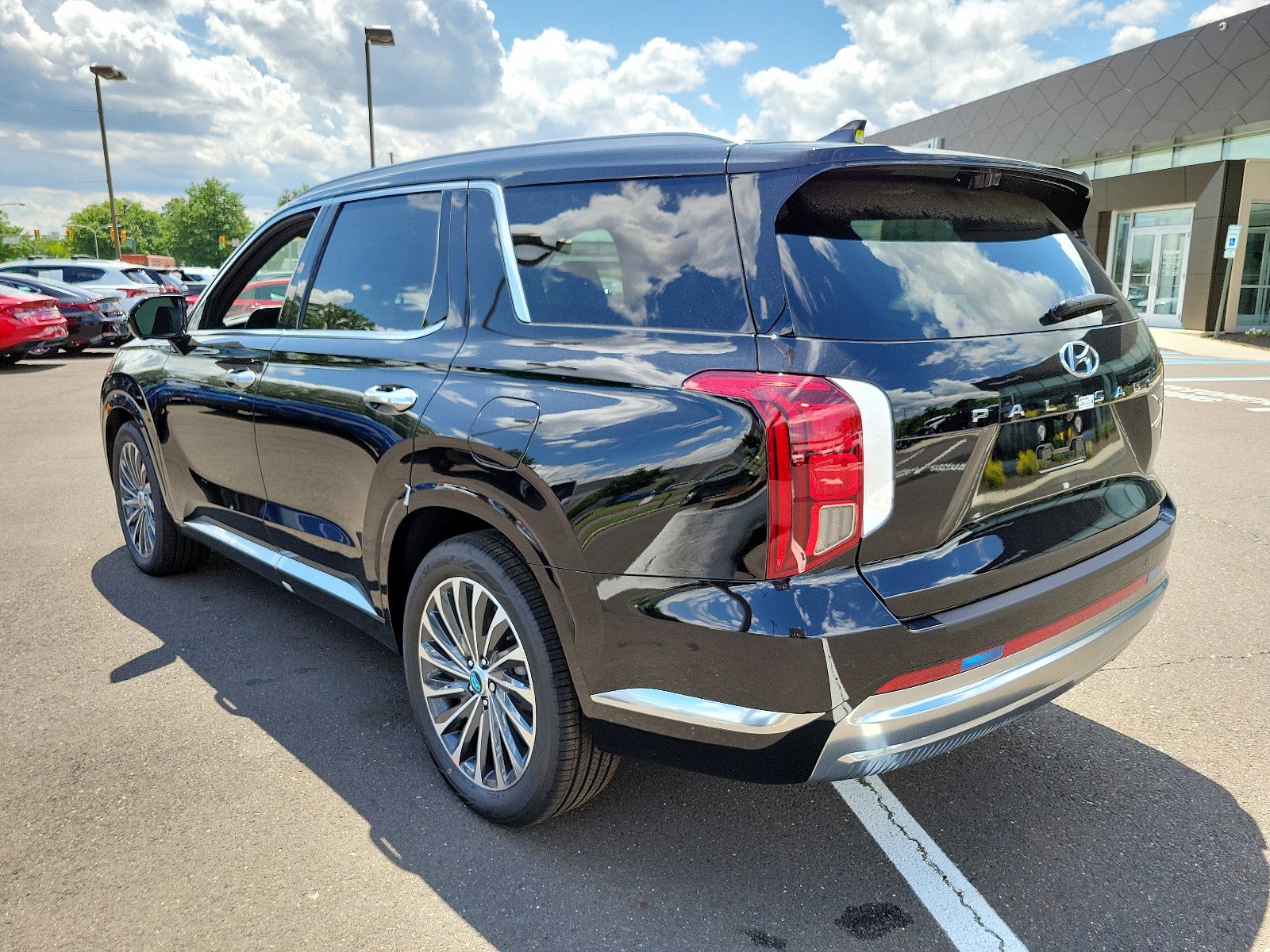 New 2024 Hyundai Palisade Calligraphy image 4