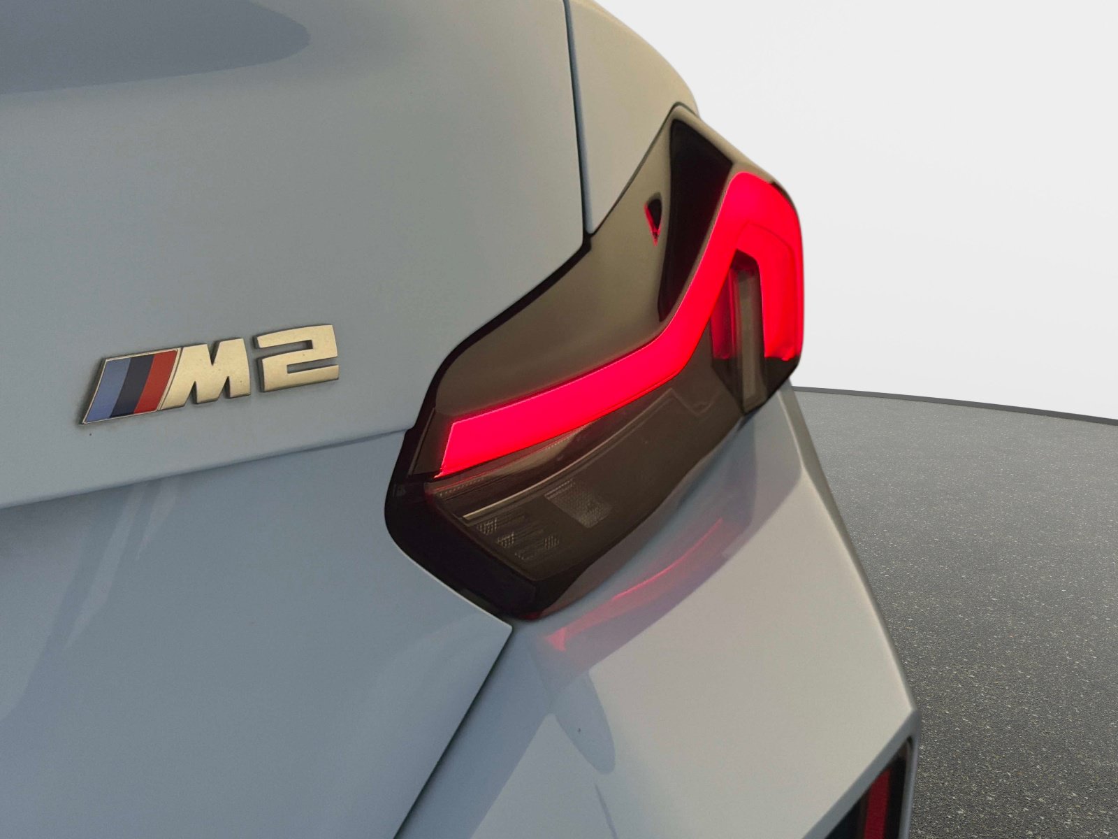 Used 2023 BMW M2 w/ Lighting Package RWD image 15