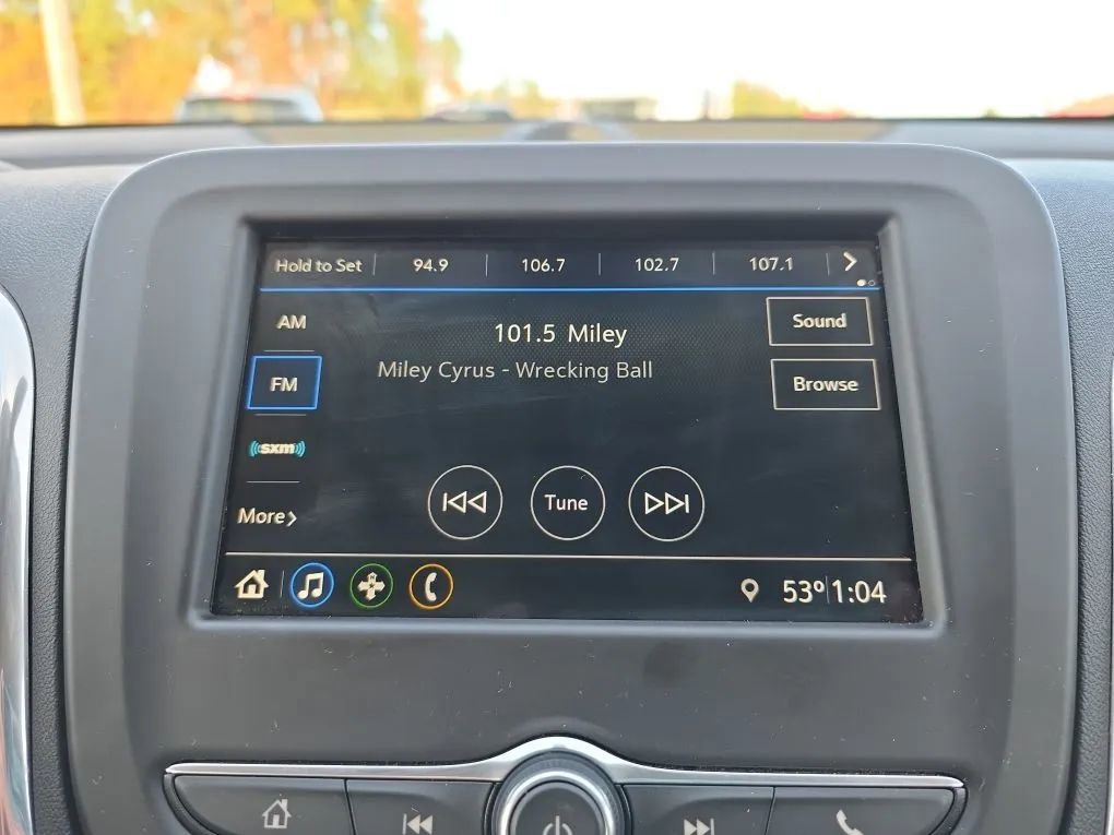 Used 2019 Chevrolet Equinox LT image 25