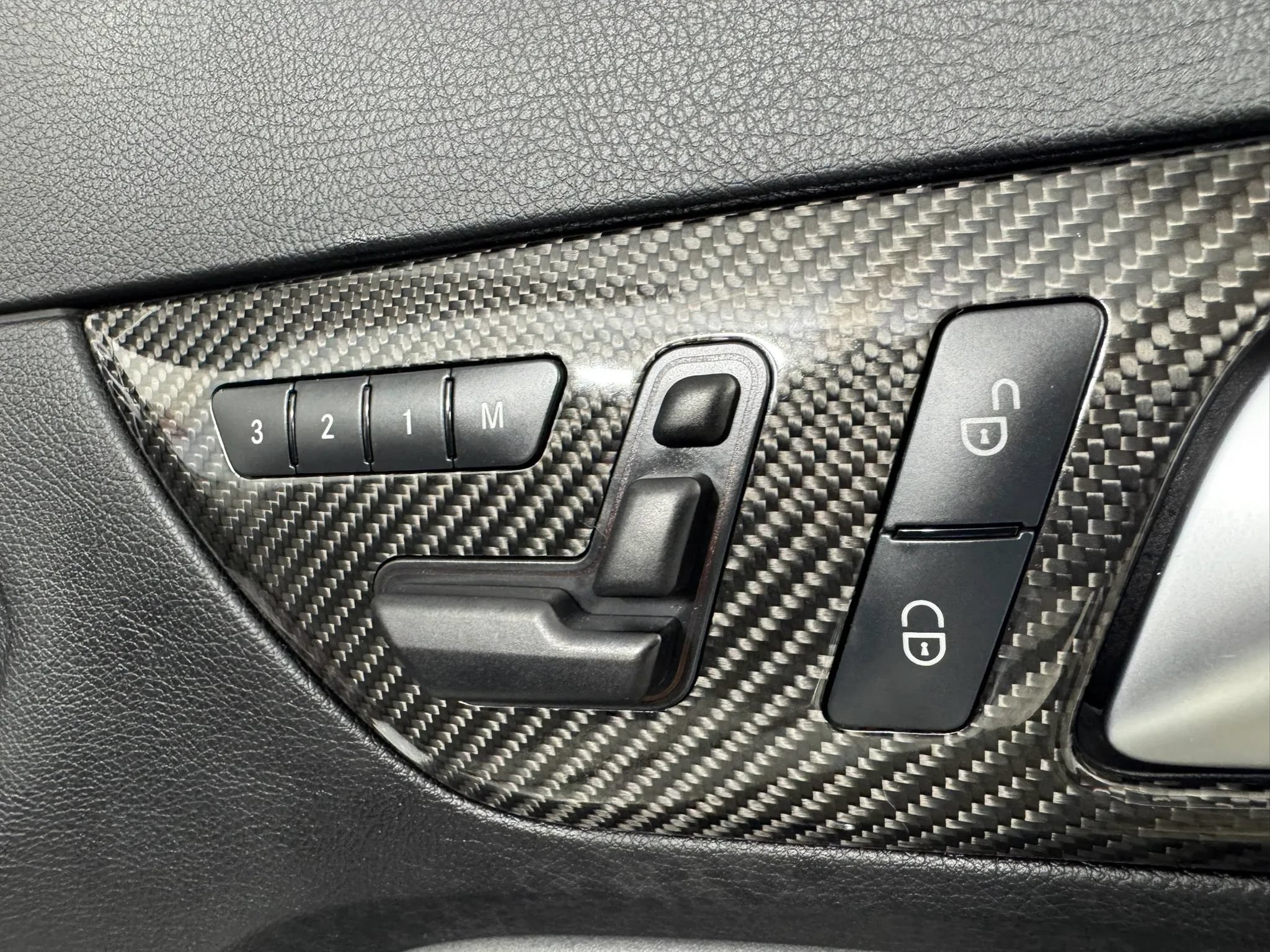 Used 2015 Mercedes-Benz SLK 250 image 41