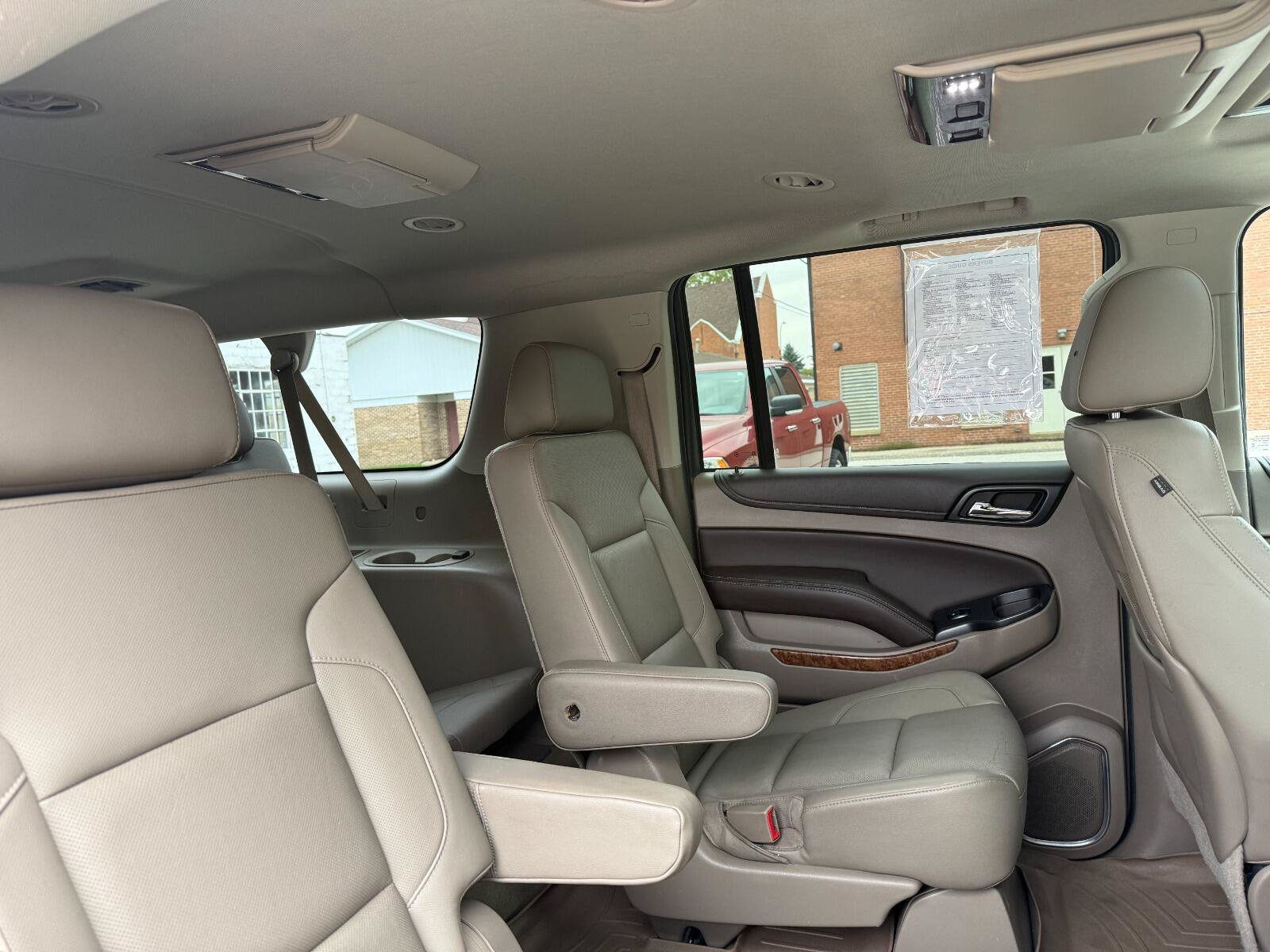 Used 2016 Chevrolet Suburban LTZ AWD/4WD image 18