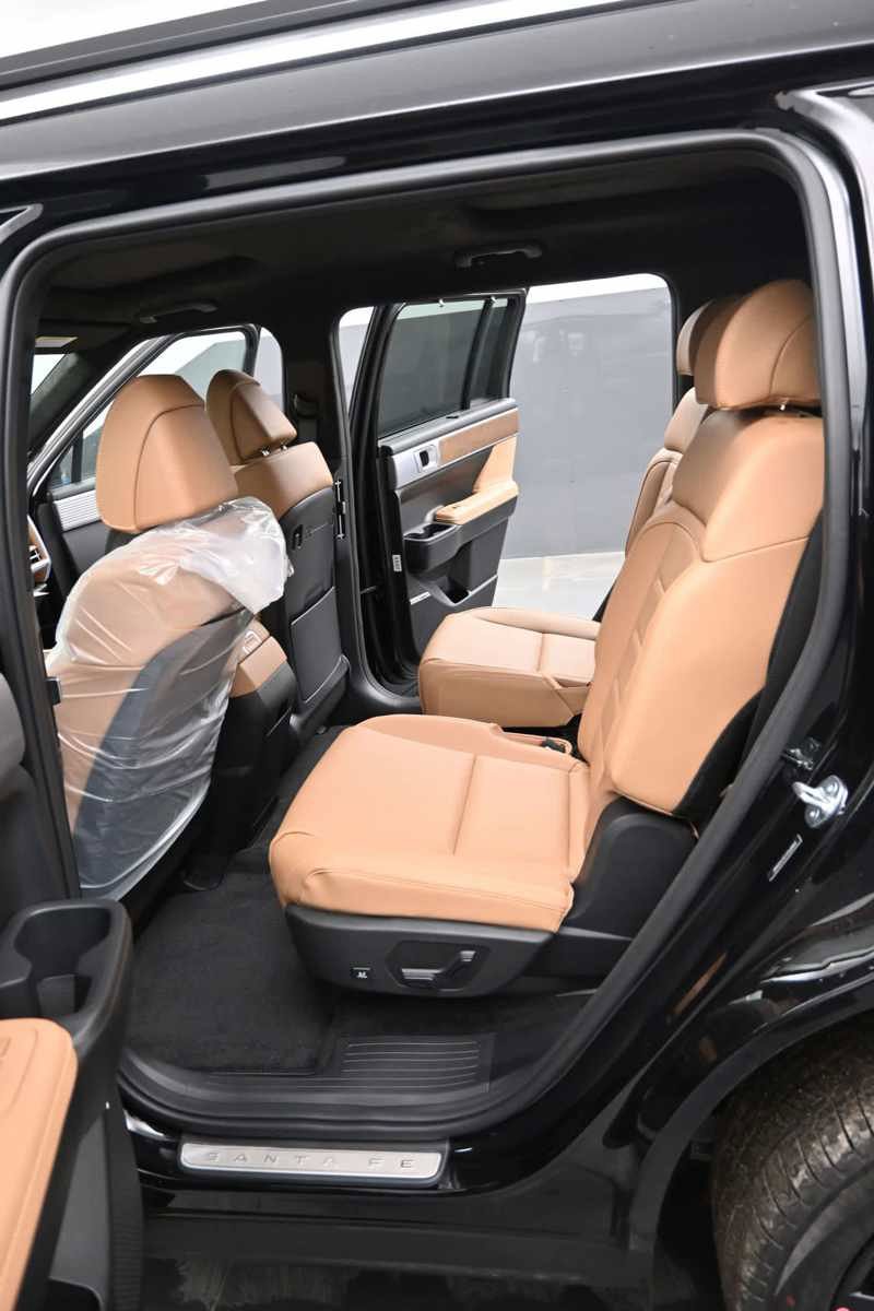 New 2026 Hyundai Santa Fe Calligraphy AWD/4WD image 12