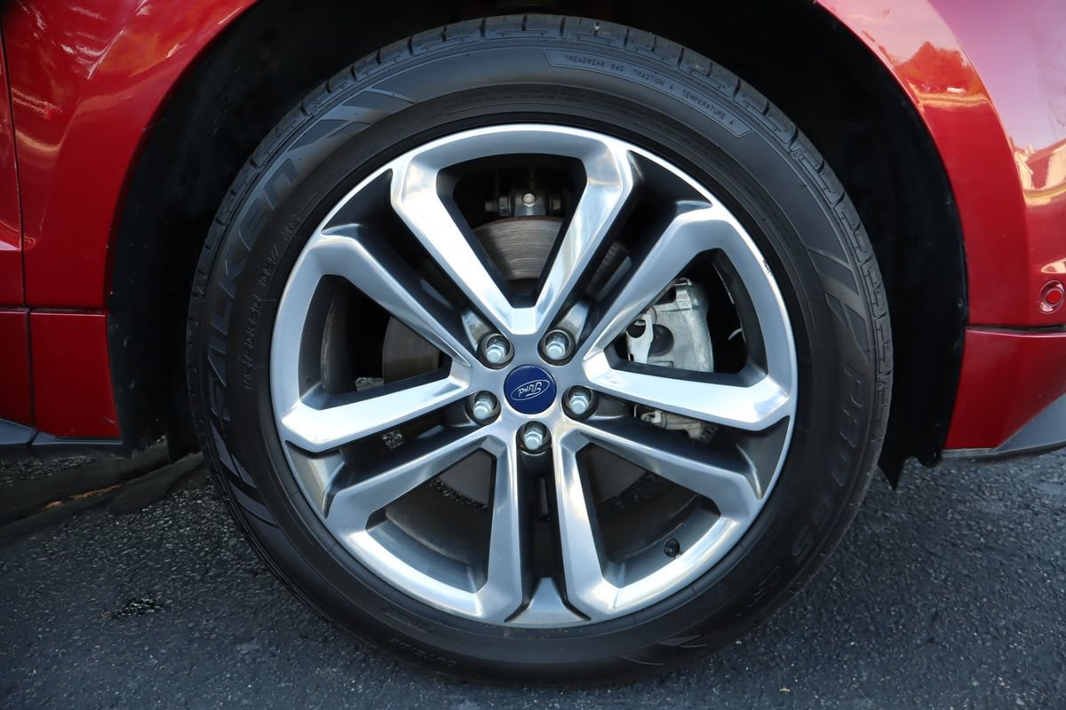 Used 2018 Ford Edge Sport w/ Equipment Group 401A AWD/4WD image 44