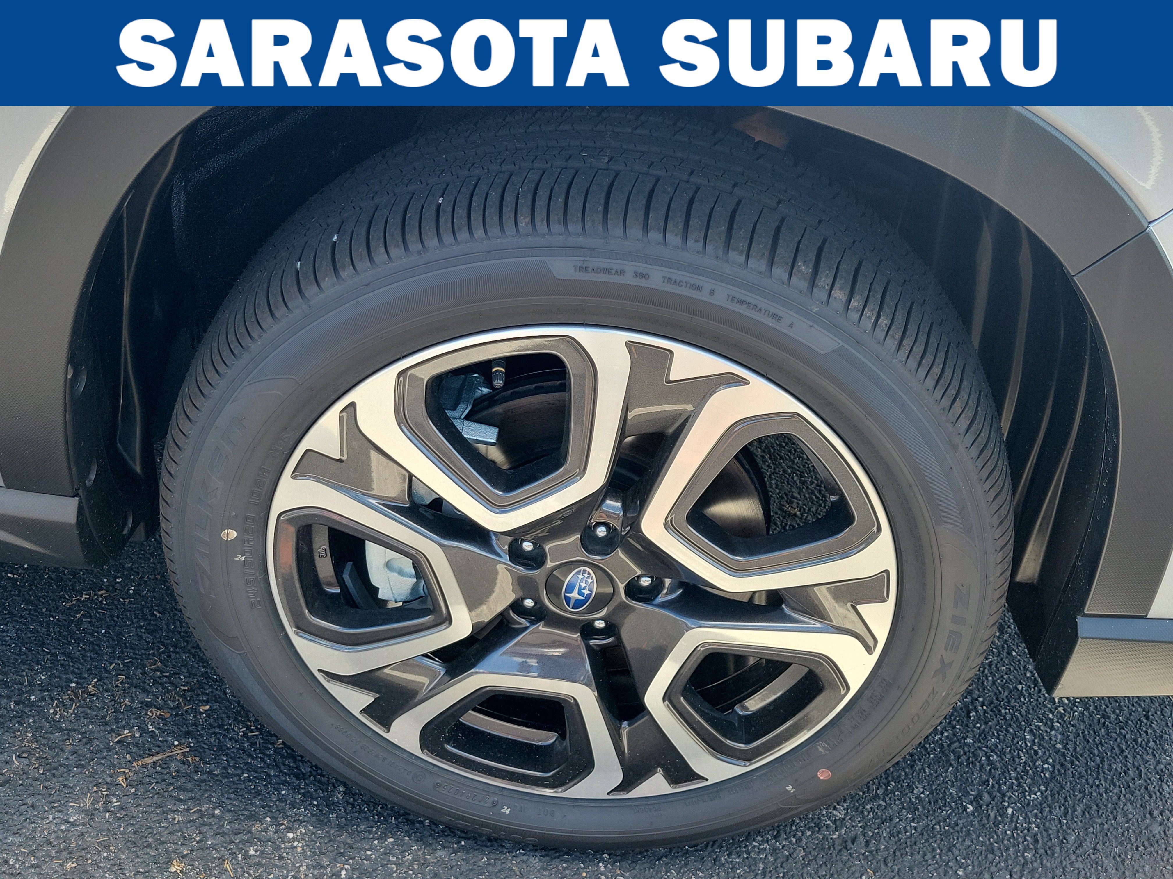 New 2026 Subaru Ascent Limited AWD/4WD image 8