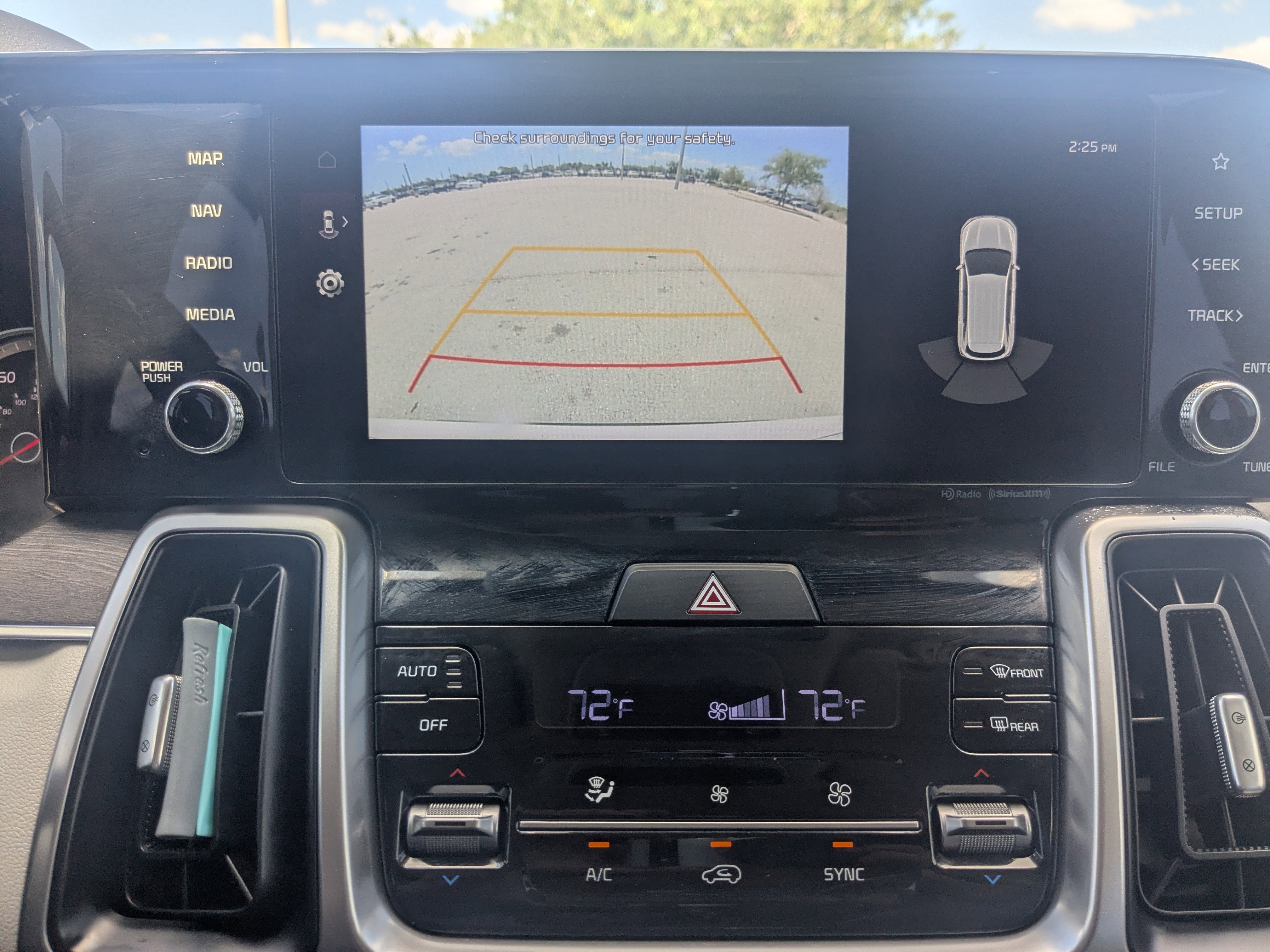 Certified 2023 Kia Sorento S w/ Panoramic Sunroof Package image 27