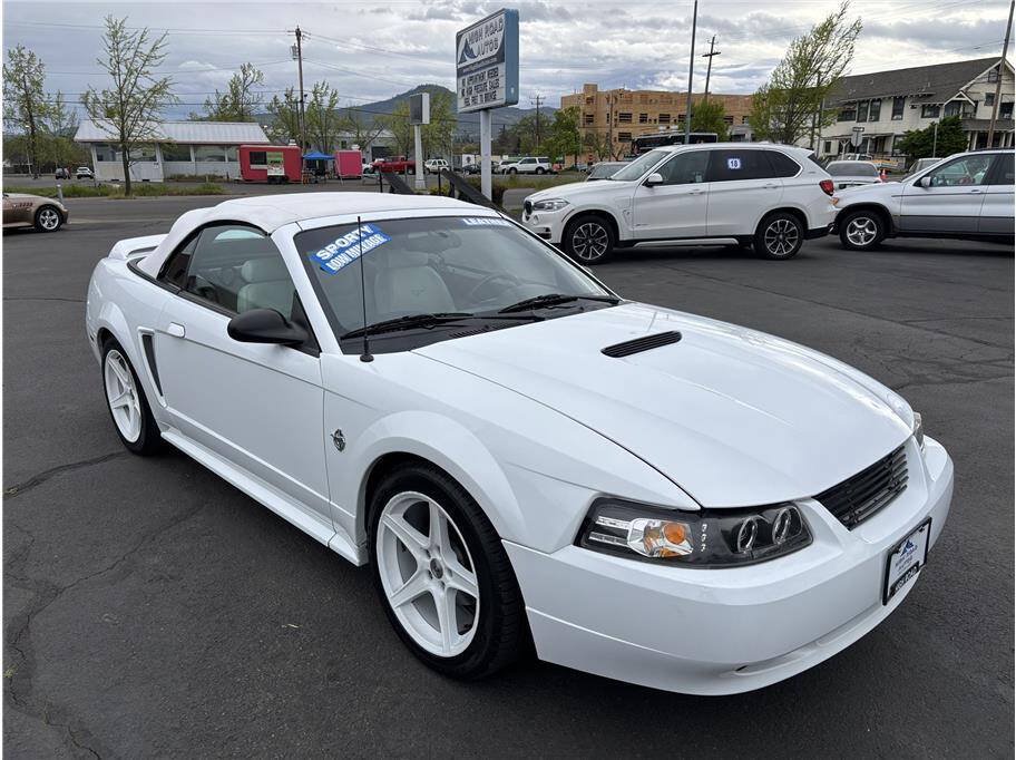 Used 1999 Ford Mustang GT RWD image 7