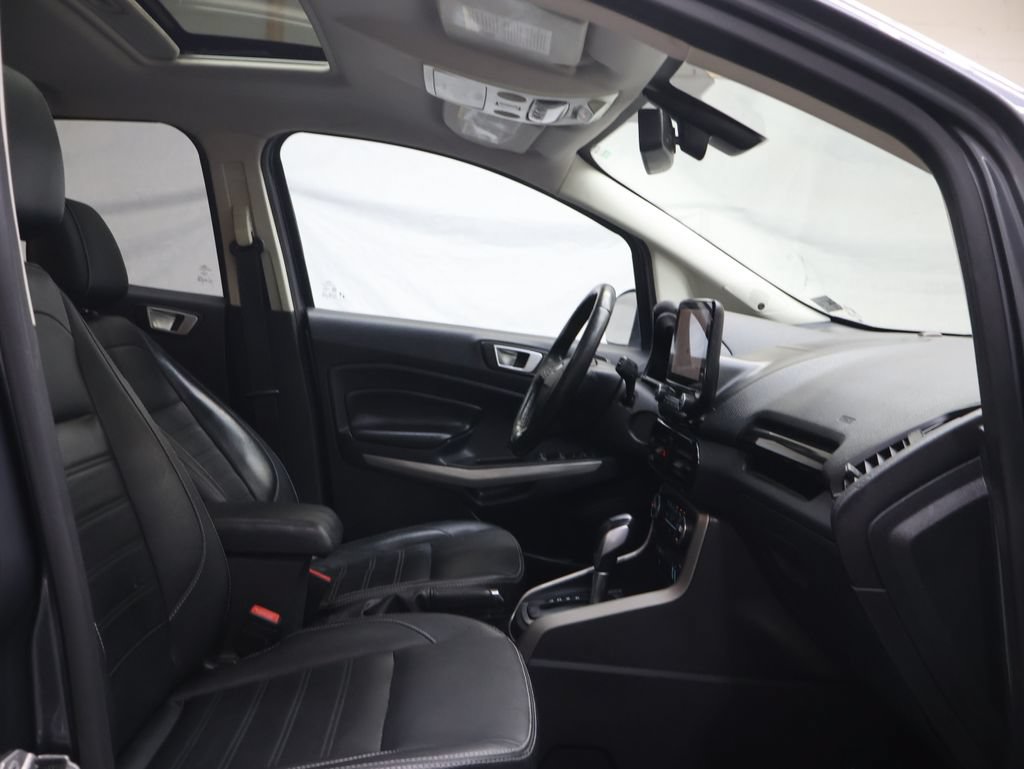 Used 2020 Ford EcoSport Titanium AWD/4WD image 9