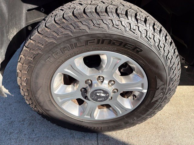 Used 2026 RAM 2500 Big Horn AWD/4WD image 9