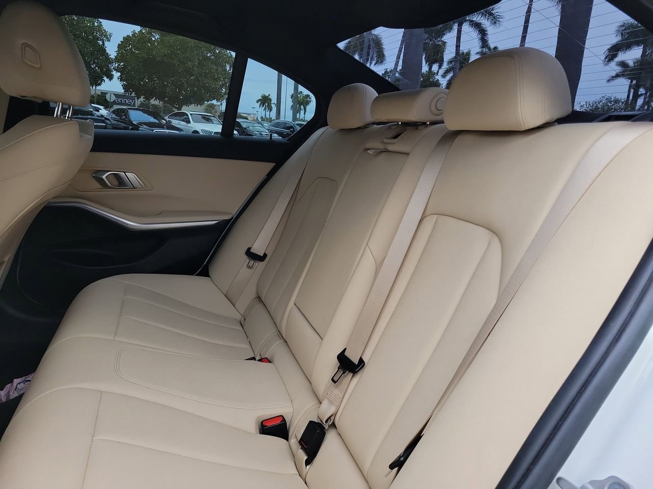 Used 2021 BMW 330i Sedan image 10