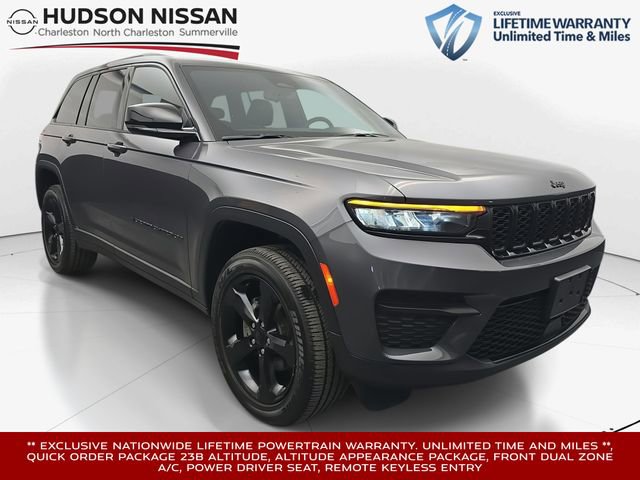 Used 2023 Jeep Grand Cherokee Altitude