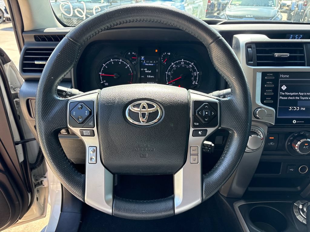 Used 2021 Toyota 4Runner SR5 AWD/4WD image 18