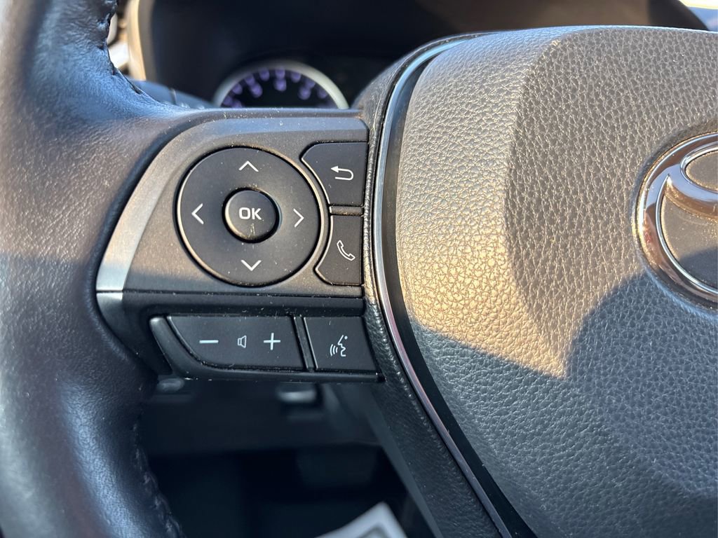 Used 2019 Toyota RAV4 XLE image 39