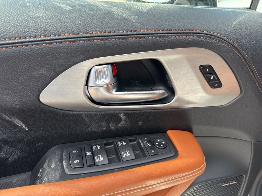 New 2026 Chrysler Pacifica Pinnacle AWD/4WD image 21