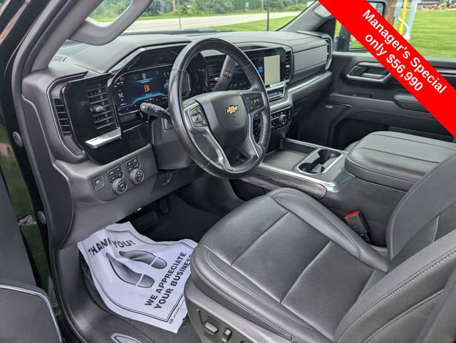 Used 2024 Chevrolet Silverado 2500 LTZ w/ LTZ Convenience Package AWD/4WD image 14
