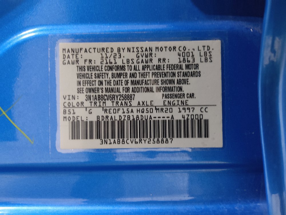 Used 2024 Nissan Sentra SV FWD image 33