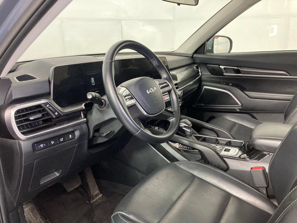Used 2025 Kia Telluride S AWD/4WD image 15