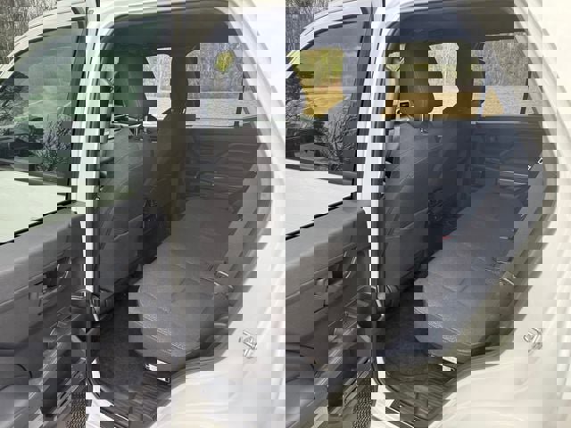 Used 2025 Toyota 4Runner SR5 image 6