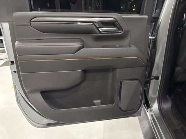 Used 2024 GMC Sierra 2500 AT4 w/ Technology Package image 25