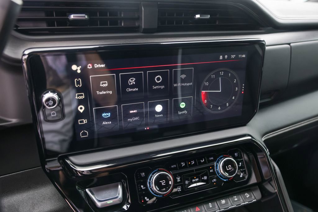 Used 2025 GMC Sierra 2500 AT4X image 19