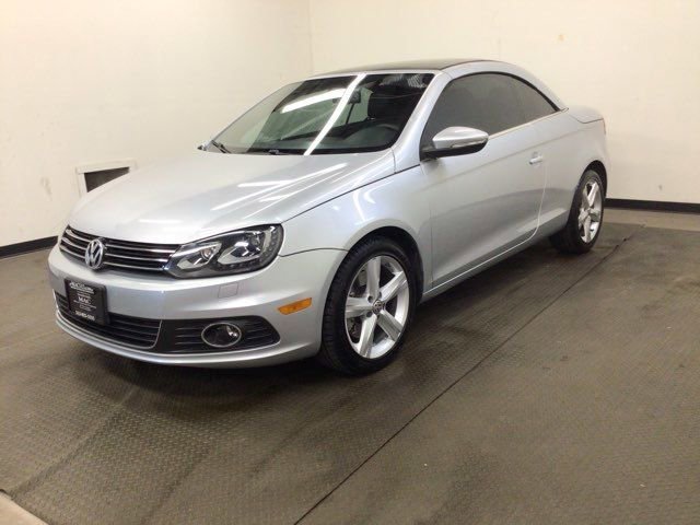 Used 2012 Volkswagen Eos Lux image 3