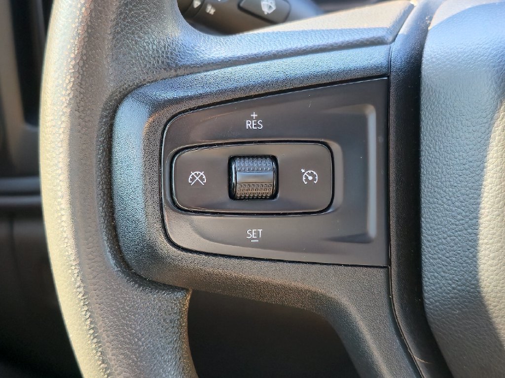 Certified 2022 Chevrolet Silverado 1500 Custom AWD/4WD image 19