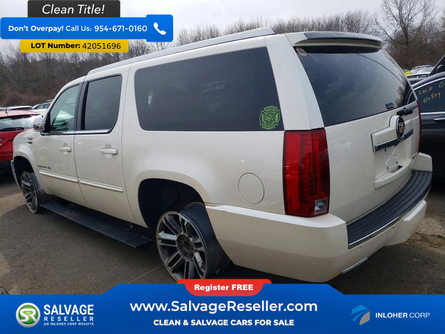 Used 2013 Cadillac Escalade ESV Premium AWD/4WD image 3