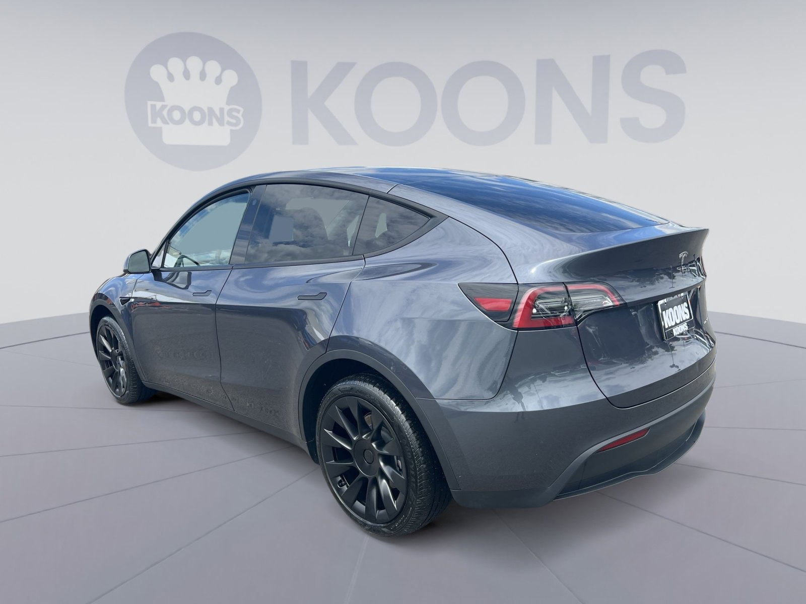 Used 2023 Tesla Model Y Long Range AWD/4WD image 8