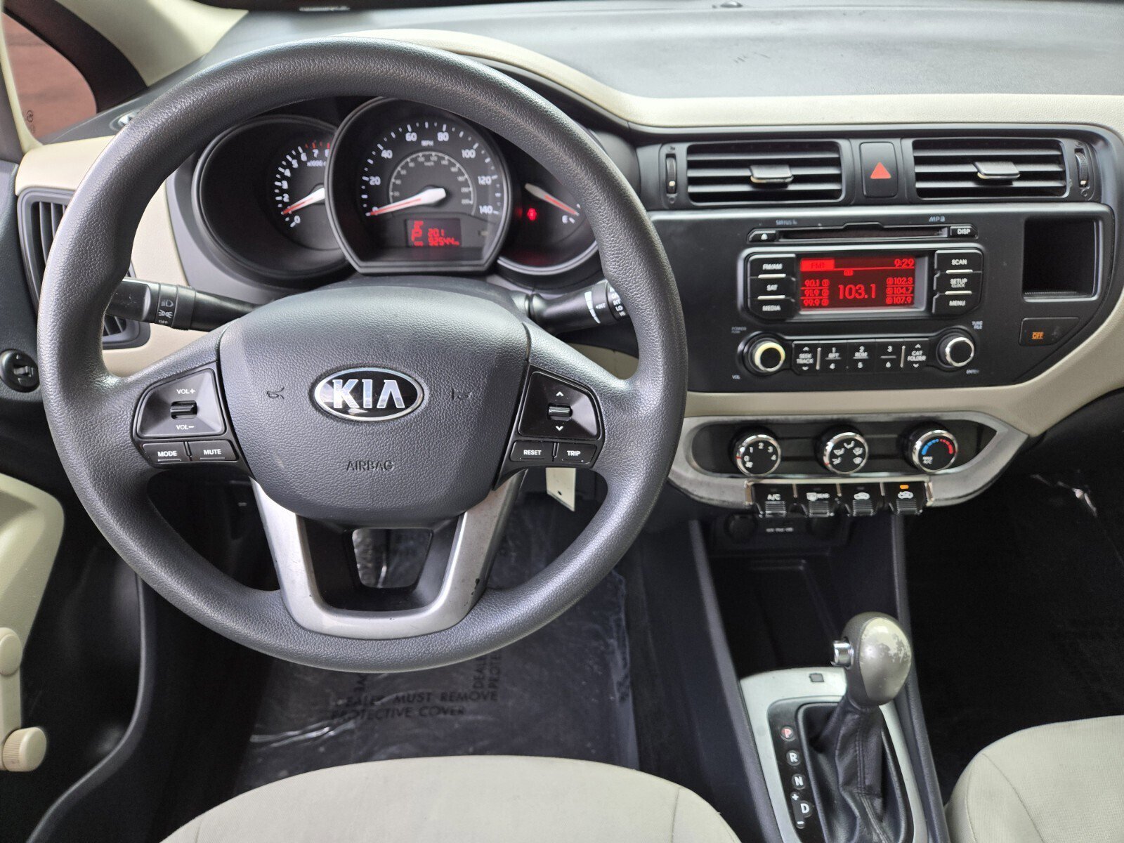 Used 2013 Kia Rio LX image 10