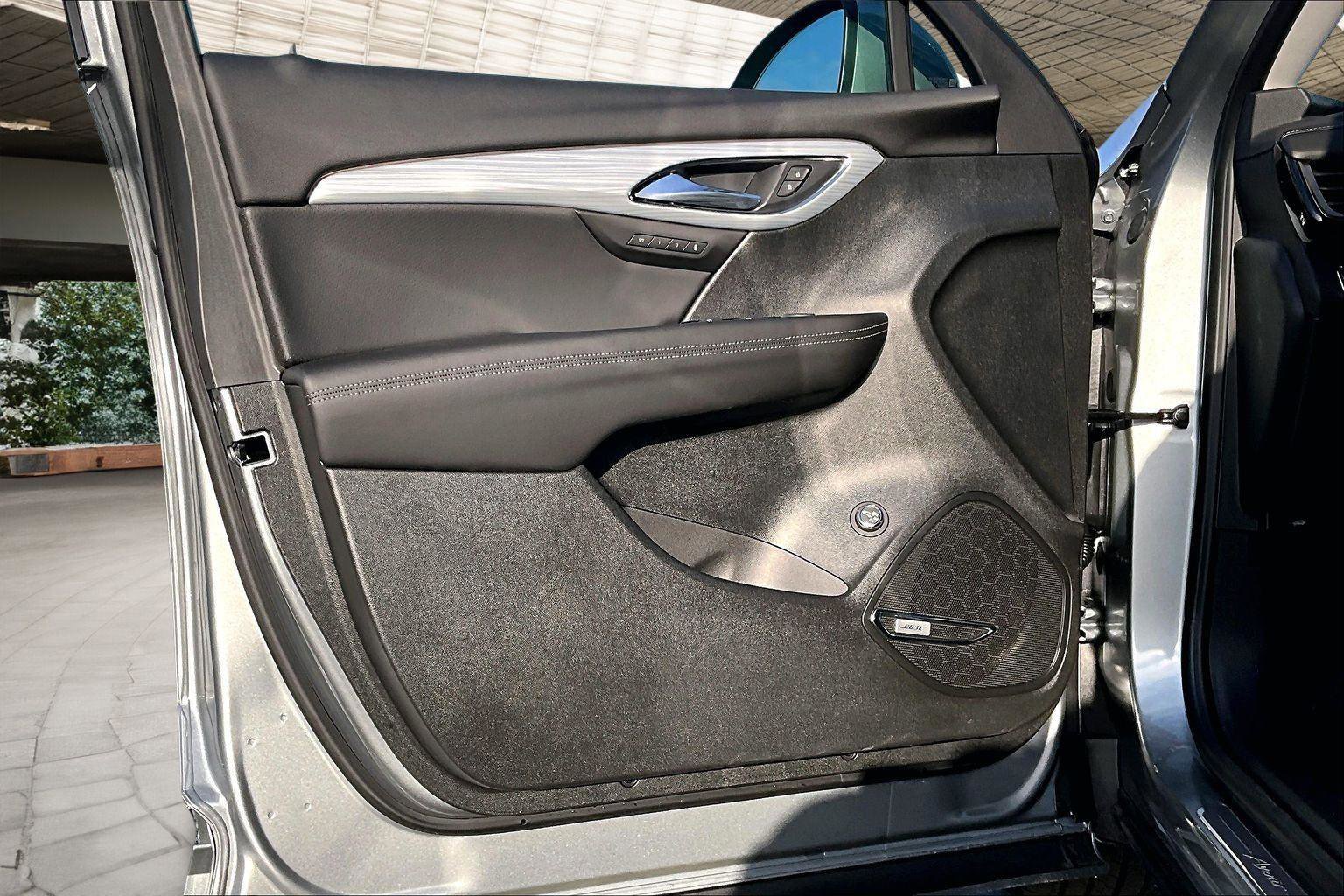 New 2026 Buick Envision Avenir image 9