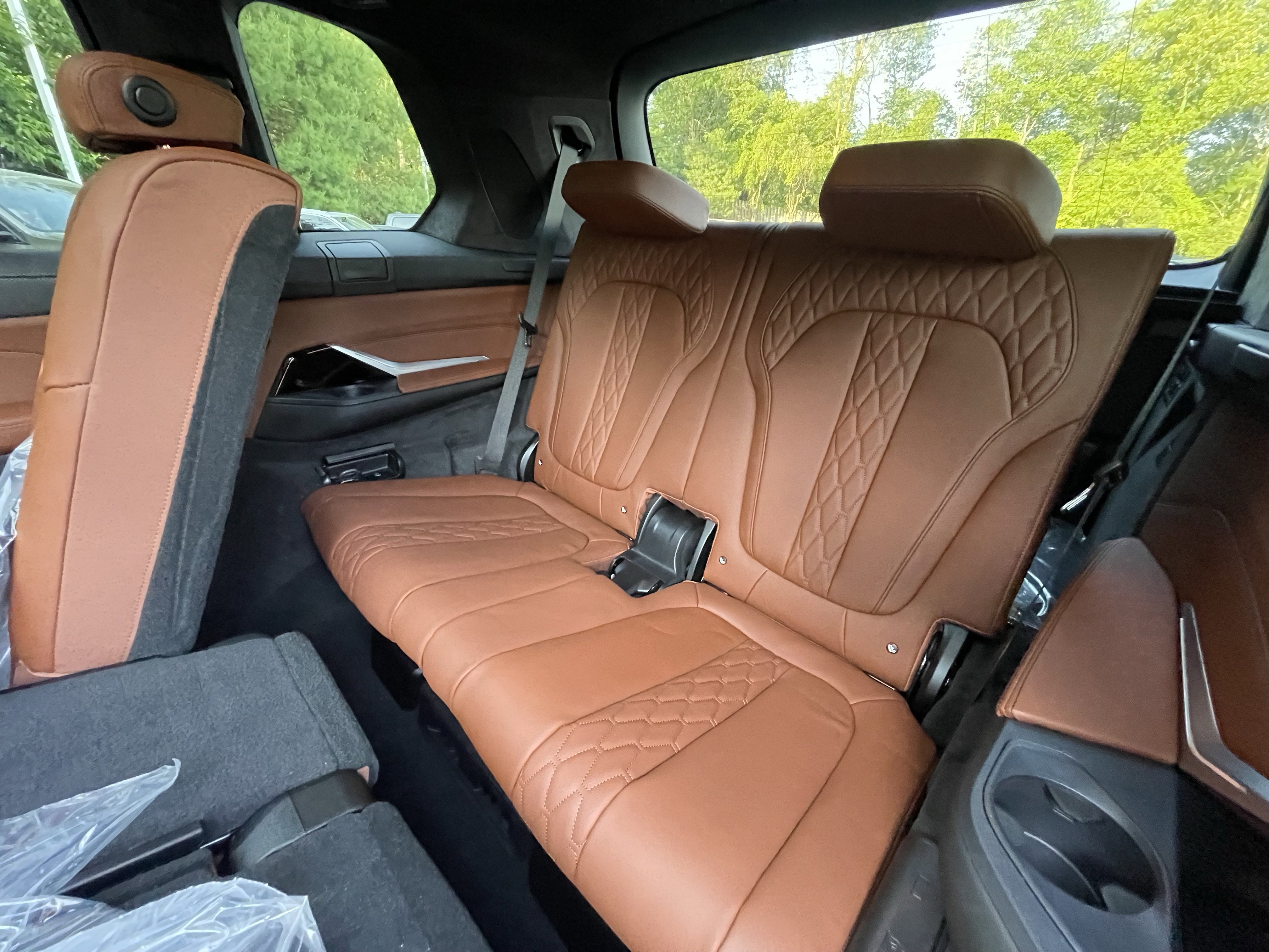 New 2027 BMW X7 M60i AWD/4WD image 18