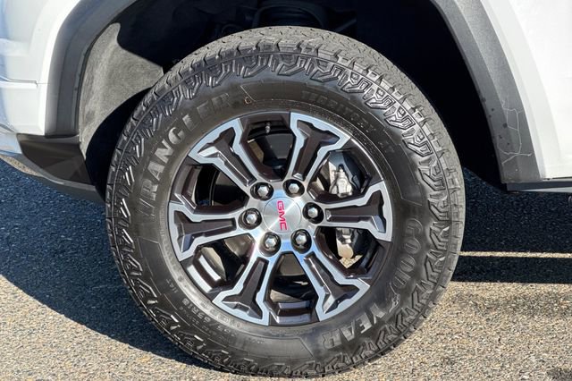 Used 2023 GMC Canyon AT4 w/ AT4 Premium Package image 45