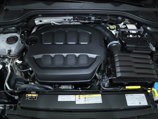 Used 2025 Volkswagen GTI Autobahn image 35