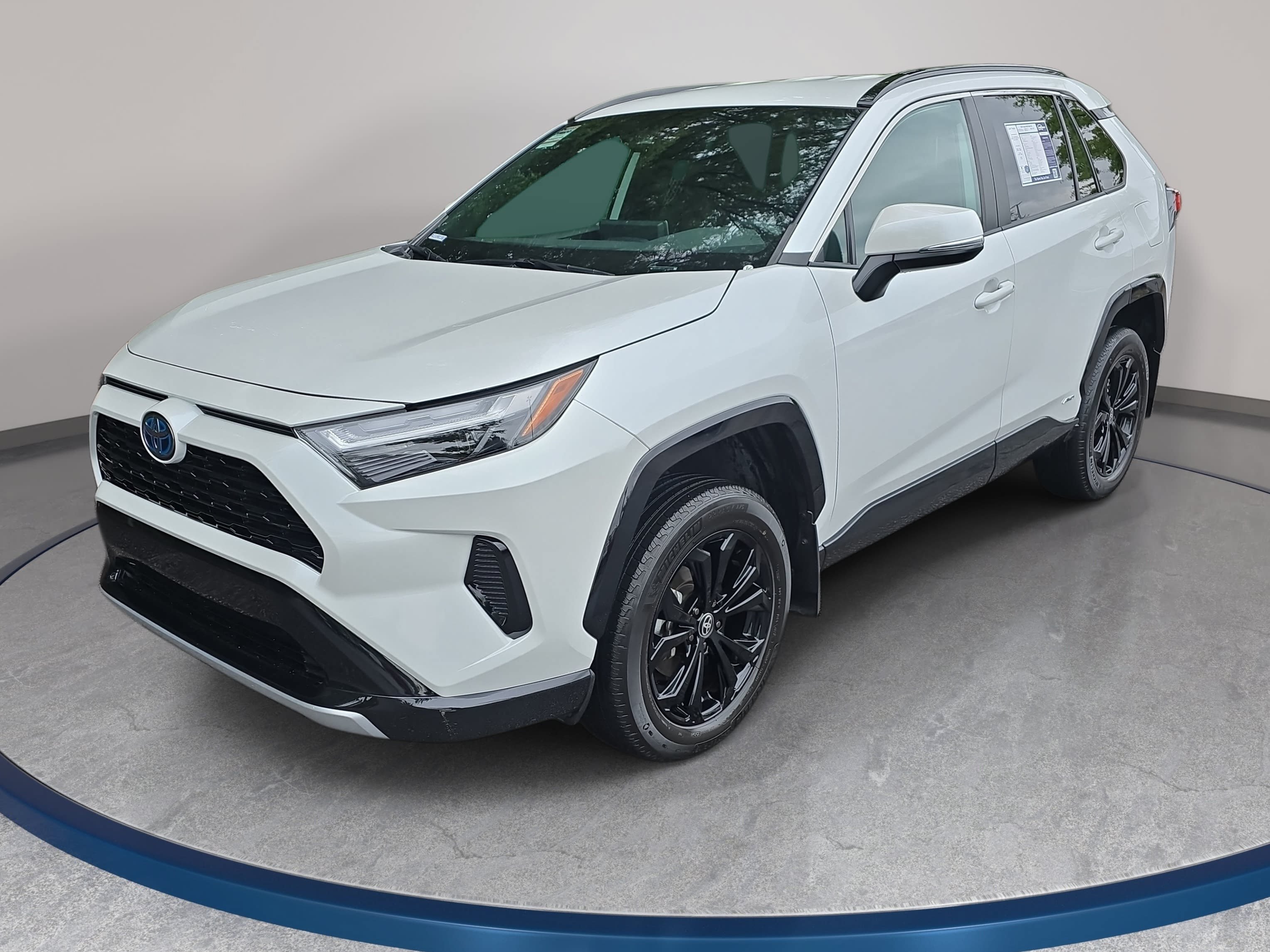 Used 2024 Toyota RAV4 SE w/ Weather Package