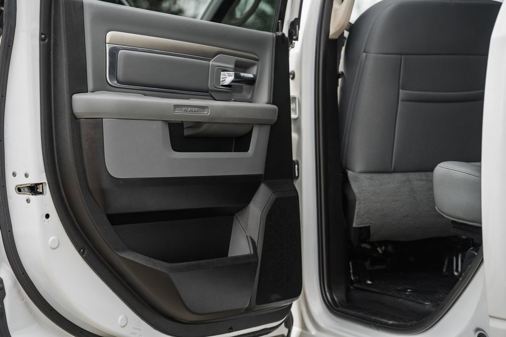 Used 2019 RAM 1500 Classic Warlock image 44