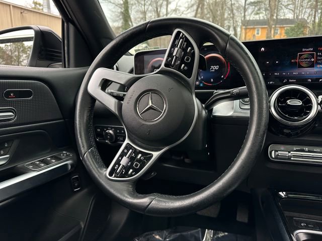 Used 2020 Mercedes-Benz GLB 250 4MATIC image 21