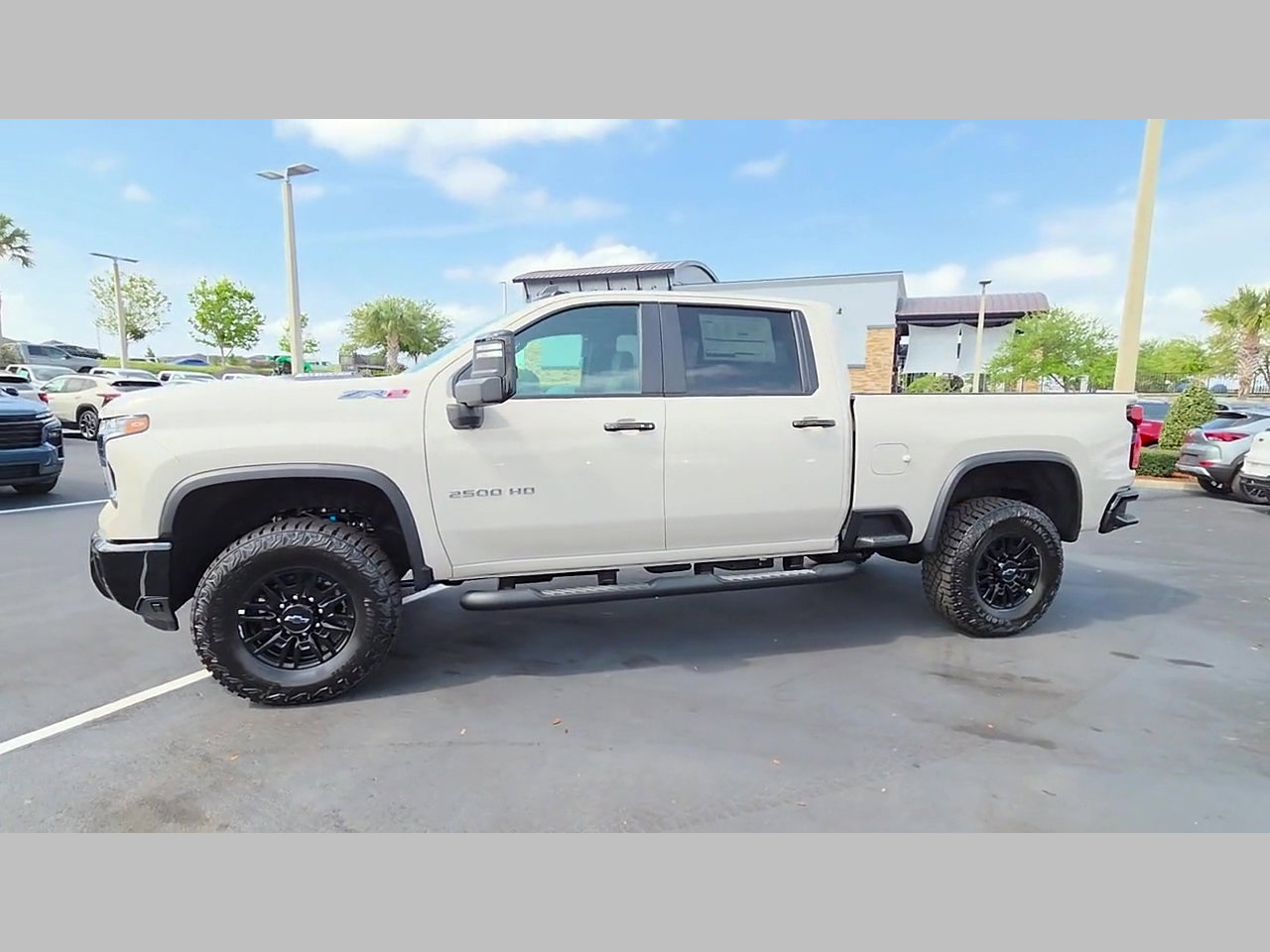 New 2026 Chevrolet Silverado 2500 ZR2 AWD/4WD image 15