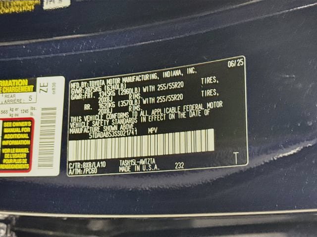 Certified 2025 Toyota Grand Highlander AWD Hybrid image 35