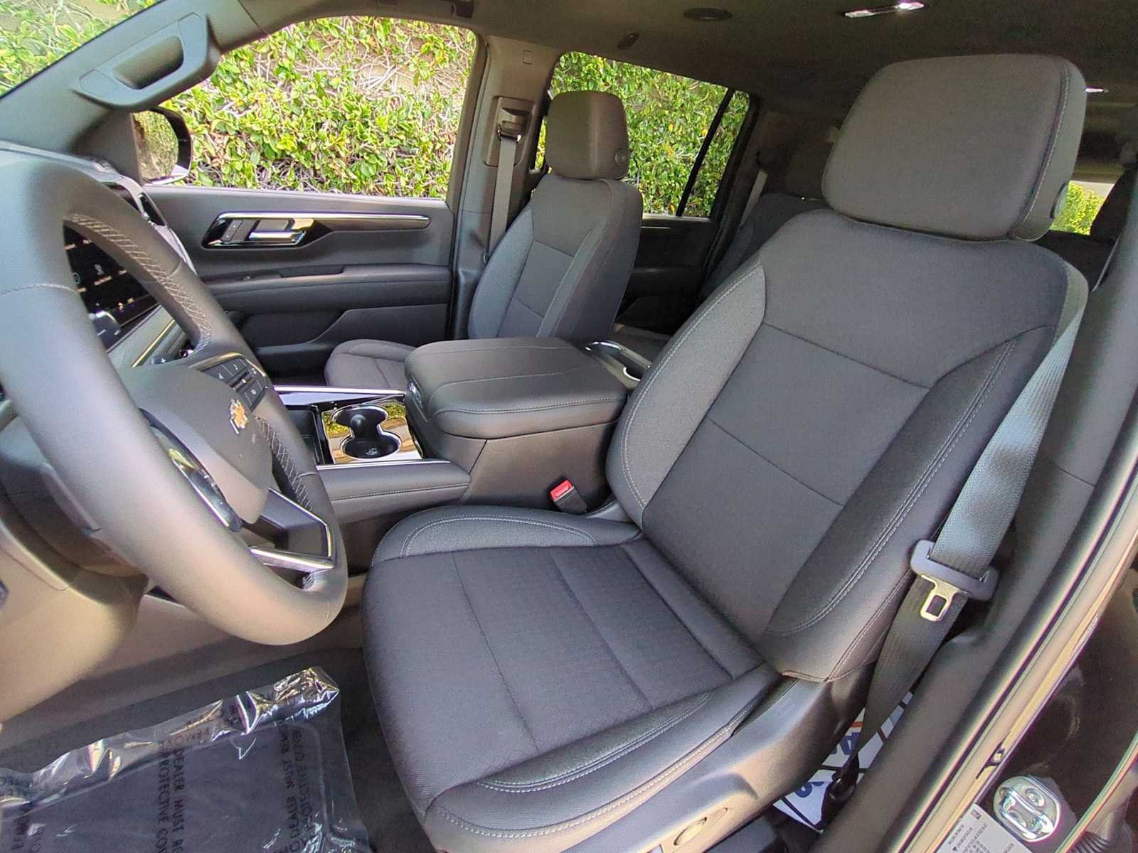 New 2026 Chevrolet Suburban LS RWD image 23