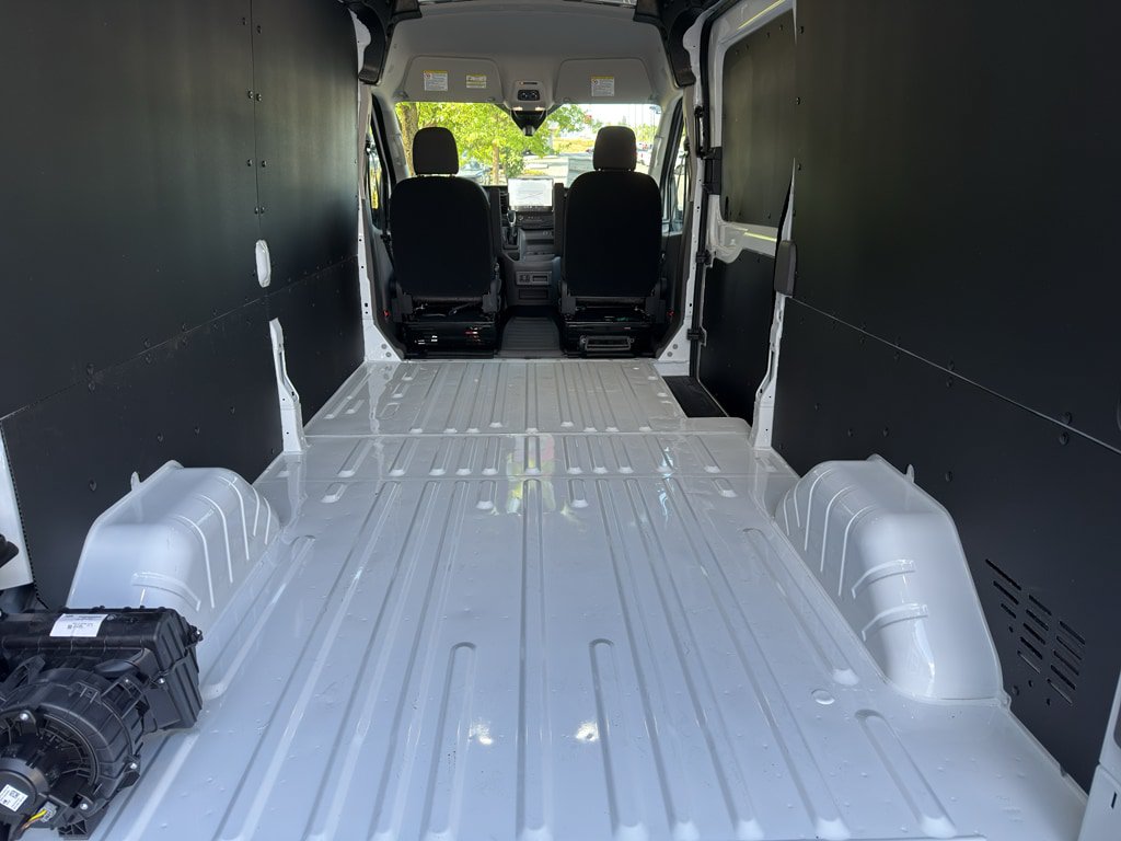 New 2026 Ford Transit 350 148 Medium Roof AWD image 8