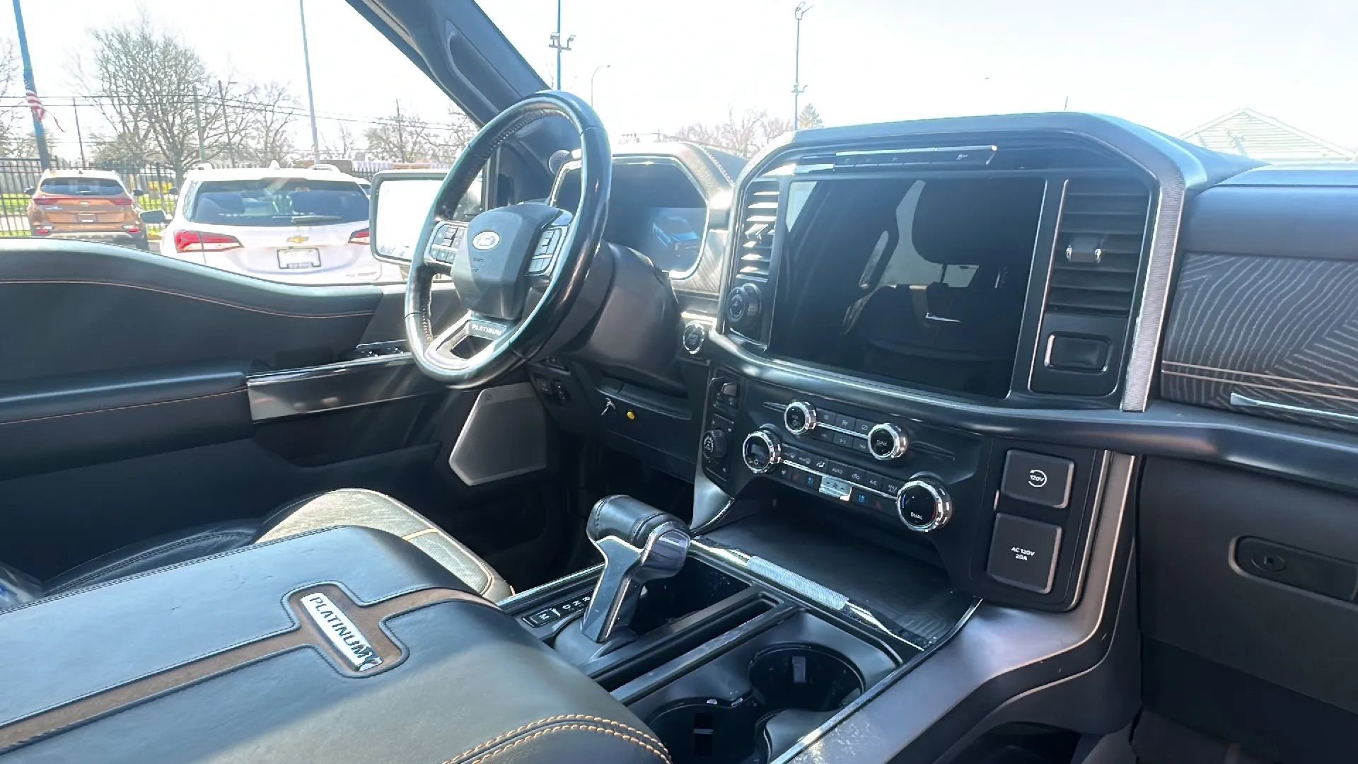 Used 2021 Ford F150 Platinum w/ Equipment Group 701A High AWD/4WD image 23