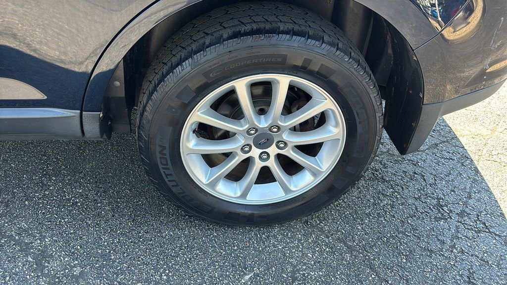 Used 2010 Ford Edge SEL image 9