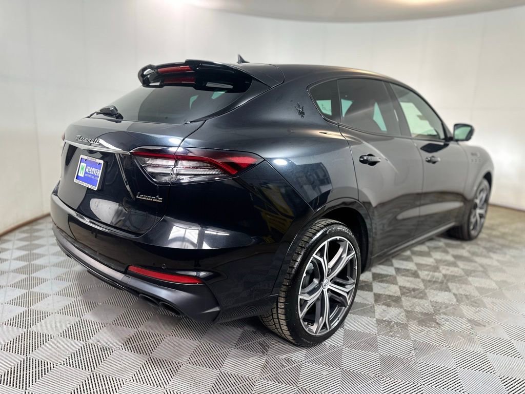 Used 2022 Maserati Levante Modena S image 7