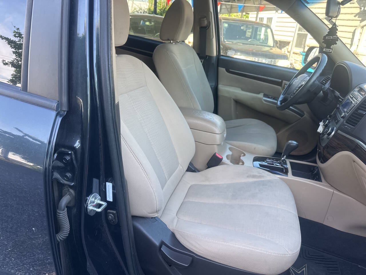 Used 2011 Hyundai Santa Fe GLS AWD/4WD image 10