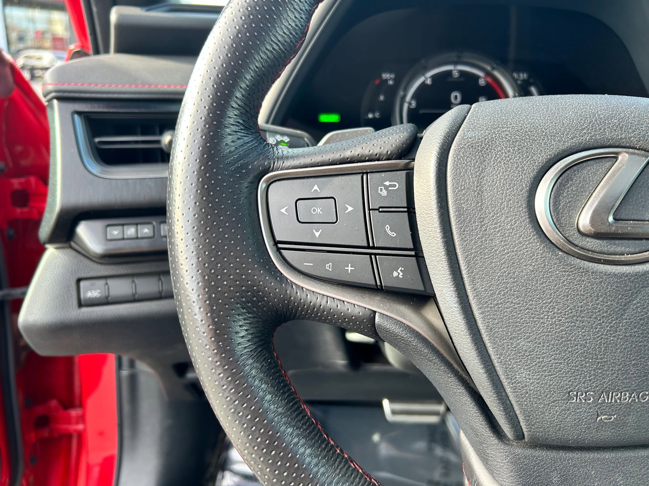 Used 2019 Lexus UX 250h F Sport w/ F Sport Premium Package image 14