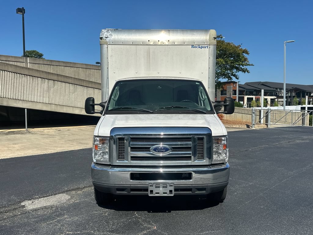 Used 2019 Ford E-450 and Econoline 450 Super Duty w/ Power Windows & Locks Group RWD image 2